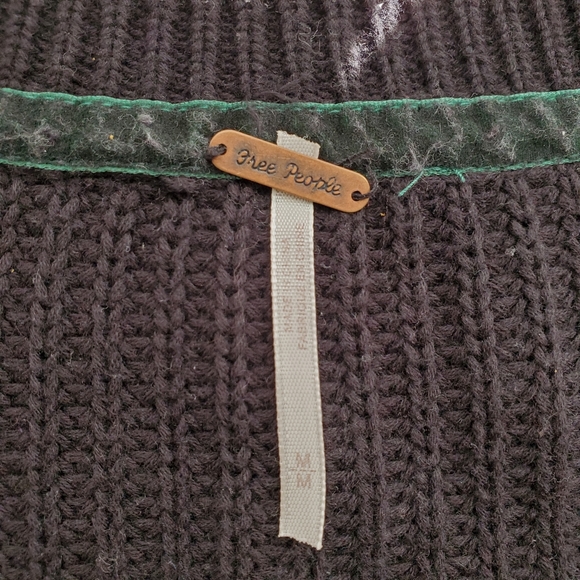 Free People Black Bell Sleeve Cropped Cotton Sweater Size Medium - Picture 5 of 8